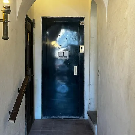 Dom wakacyjny Imperial House San Calisto 7 *