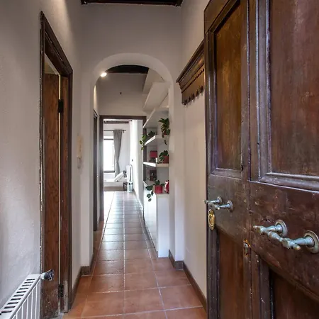 Imperial House San Calisto 7 Nyaraló *