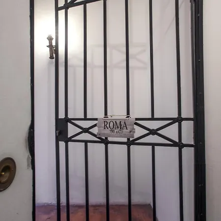 Imperial House San Calisto 7 Vakantiehuis *